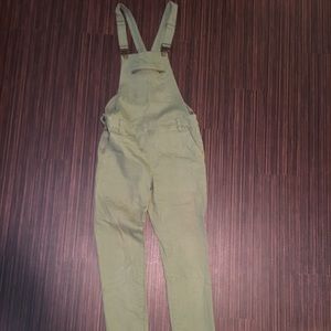 F21 - Green overalls